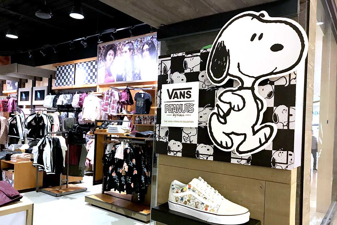 vans sherway gardens